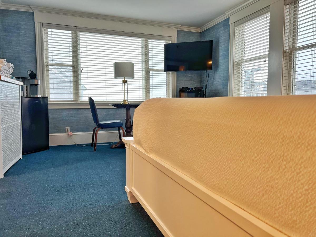Winthrop Arms Hotel Restaurant Logan Airport Esterno foto