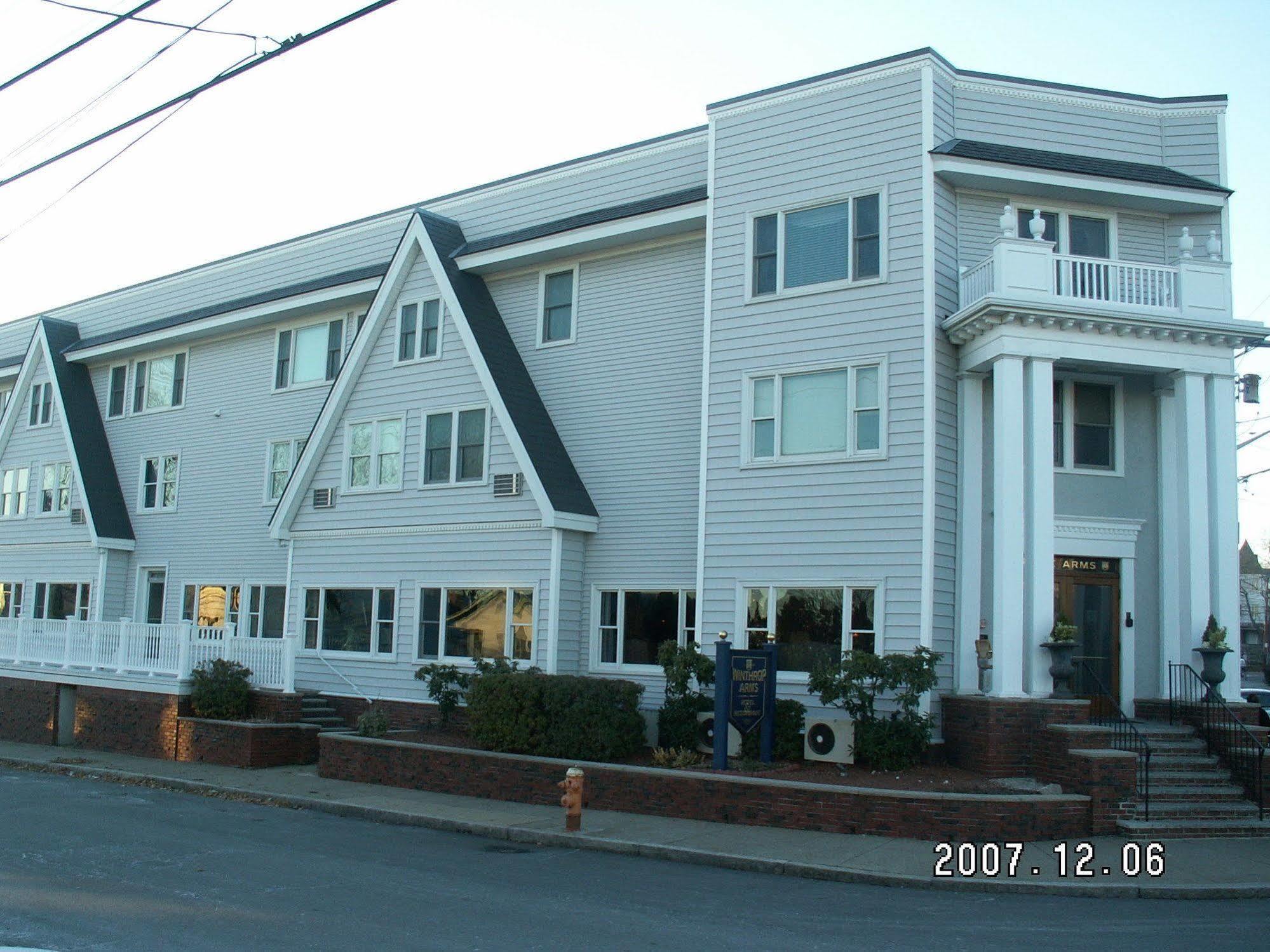 Winthrop Arms Hotel Restaurant Logan Airport Esterno foto