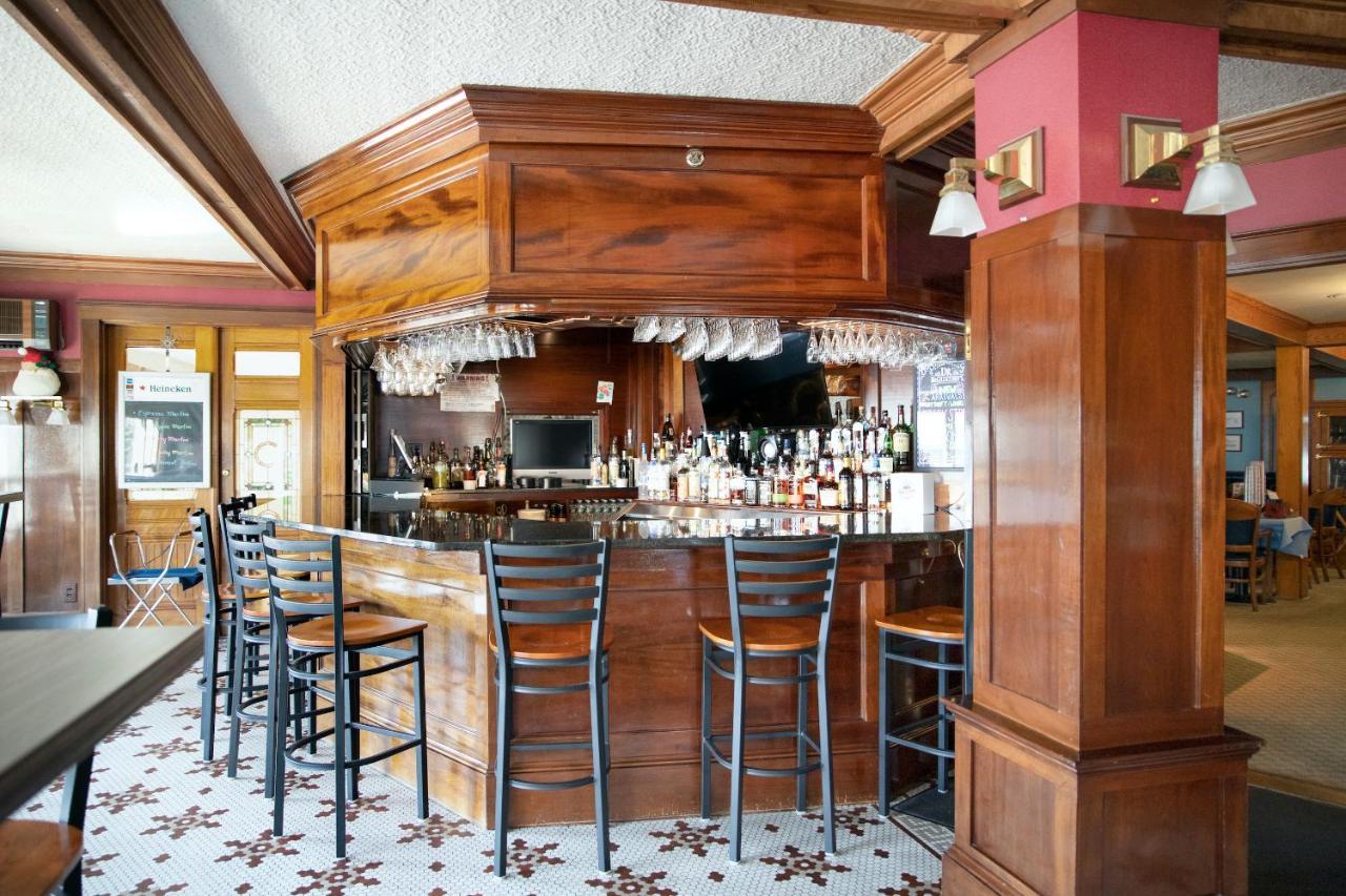 Winthrop Arms Hotel Restaurant Logan Airport Esterno foto